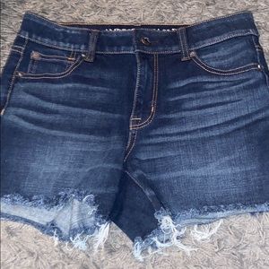 american eagle shorts